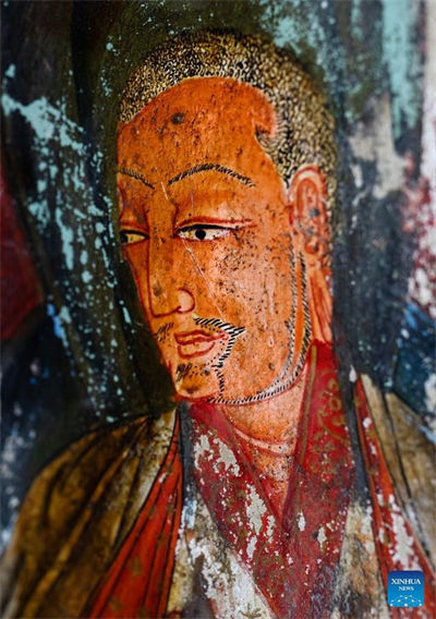 Murais budistas tibetanos de 1.000 anos resplandencem no sudoeste da China
