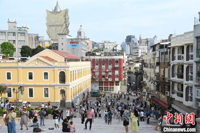 Macau testemunha encontro das culturas oriental e ocidental