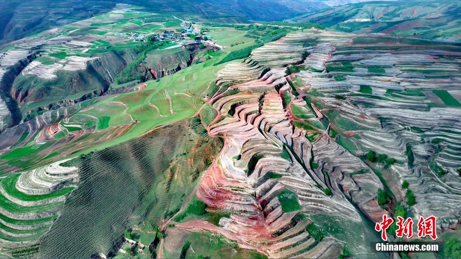 Galeria: paisagem pitoresca das montanhas de Qinghai