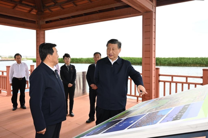 Xi Jinping pede esforços sustentados para controlar a desertificação