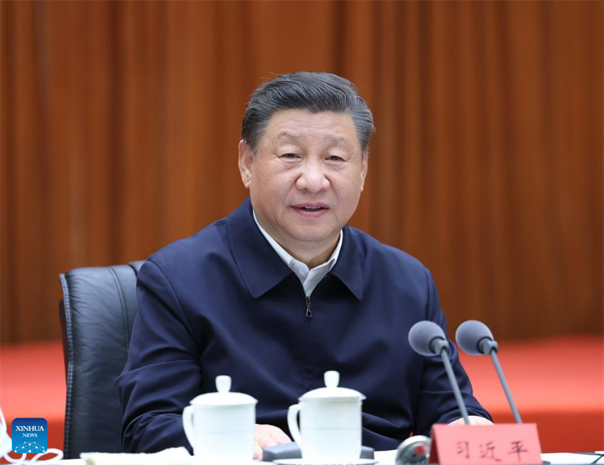 Xi Jinping pede à Mongólia Interior que busque desenvolvimento verde e promova modernização chinesa