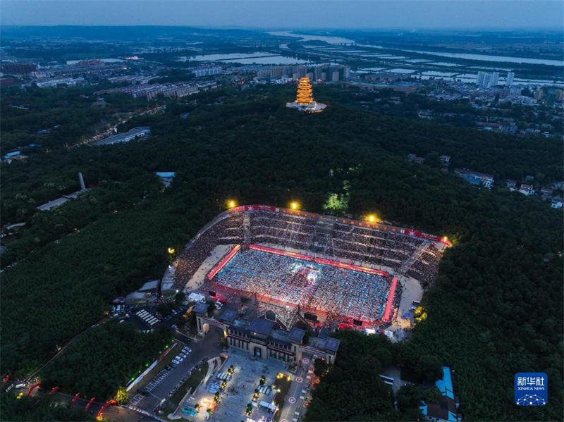 Festival Internacional da Lagosta é realizado em Jiangsu, leste da China