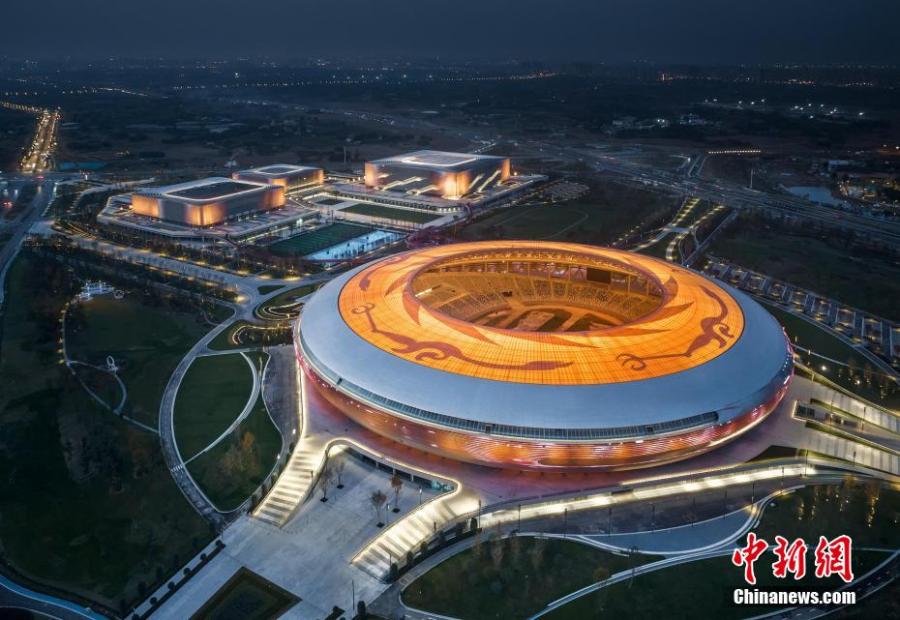 Galeria: vista aérea do estádio principal de Universíade de Chengdu