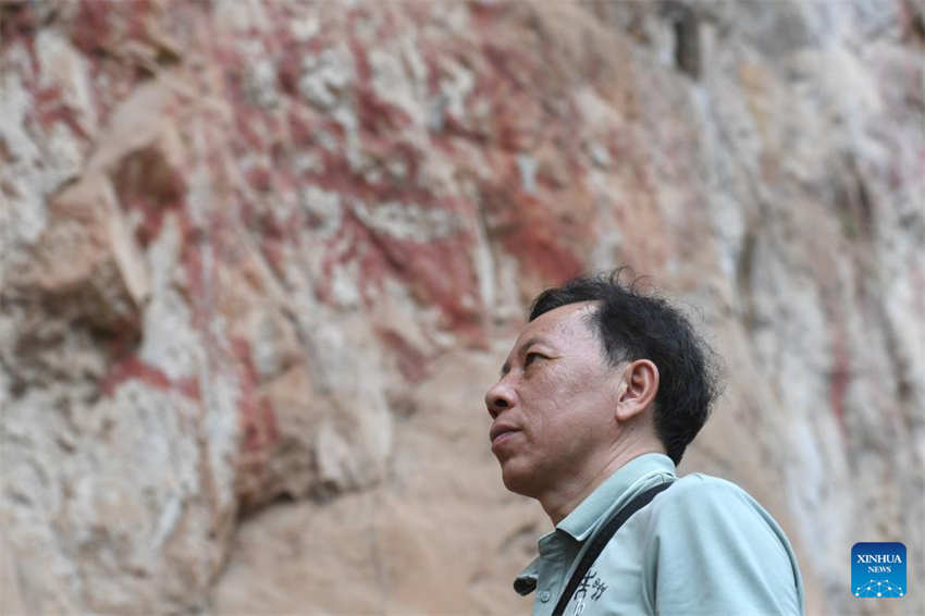 Galeria: Arte rupestre de Huashan em Guangxi