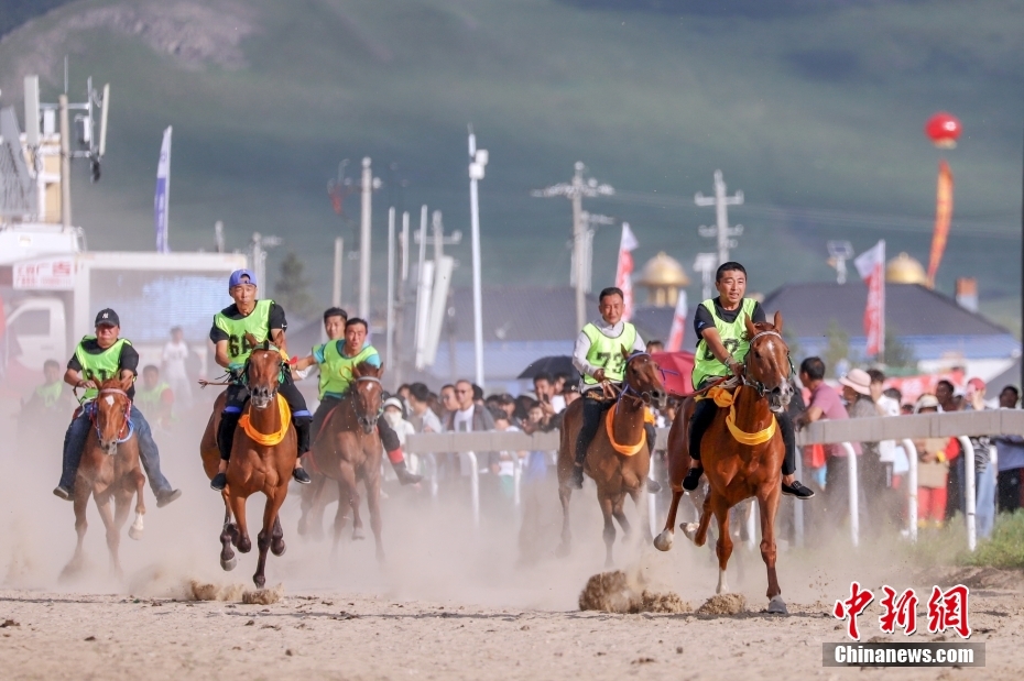 Mongólia Interior inaugura Naadam da Liga de Xing'an