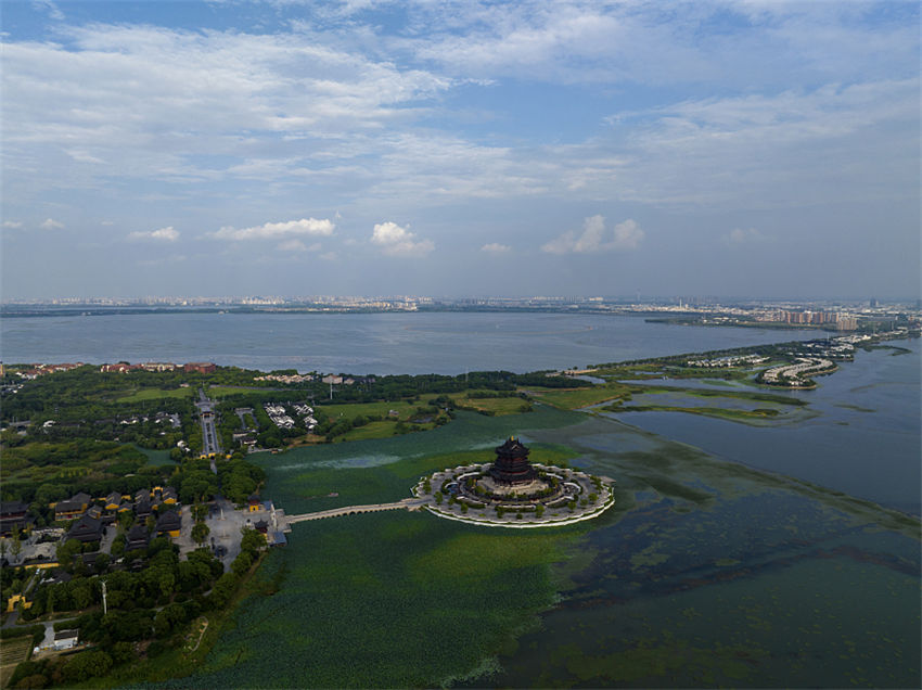 Galeria: templo Chongyuan apresenta forma de lótus em Suzhou