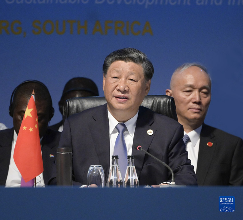 Nenhum país deve ser deixado para trás na modernização global, diz Xi Jinping