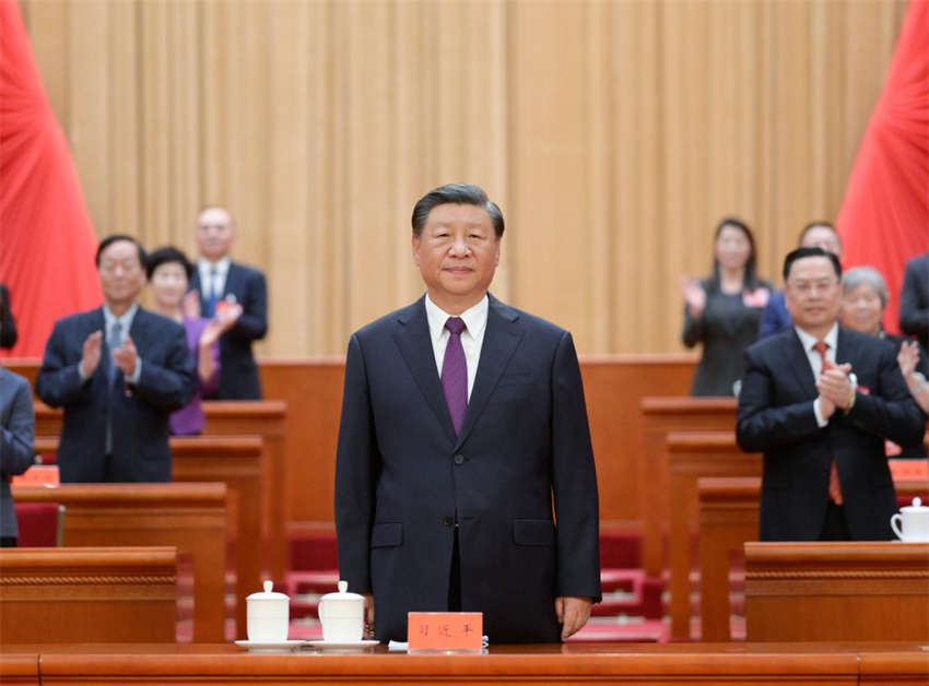 Mais altos líderes participam do congresso de chineses regressados do exterior