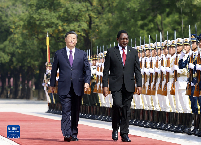 Xi Jinping e Hichilema anunciam elevação dos laços China-Zâmbia