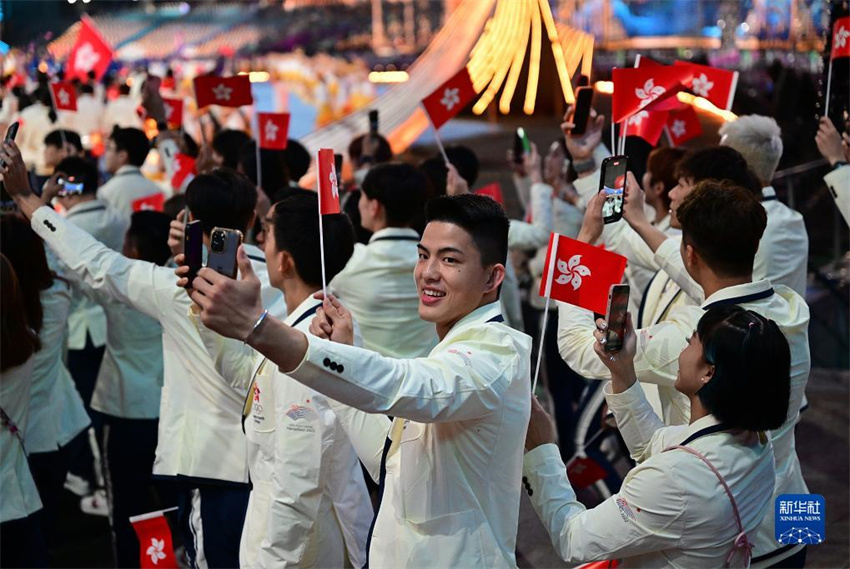 Começa desfile de atletas na cerimônia de abertura dos Jogos Asiáticos de Hangzhou