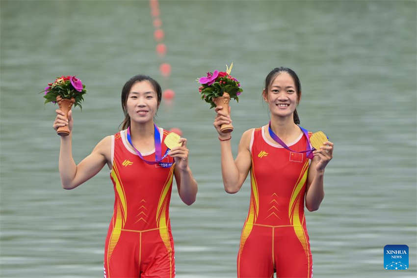 China ganha ouro de abertura dos Jogos Asiáticos de Hangzhou no remo