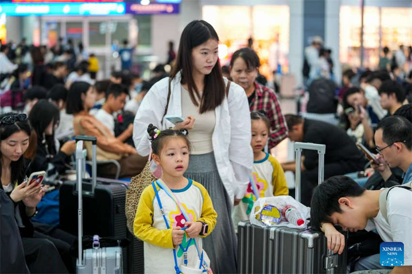 China registra aumento das viagens durante o feriadão