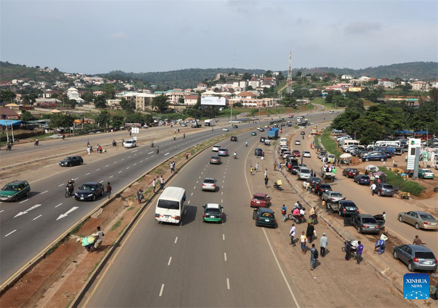 Projeto da rodovia Keffi apoiado pela China facilita atividades econômicas locais na Nigéria