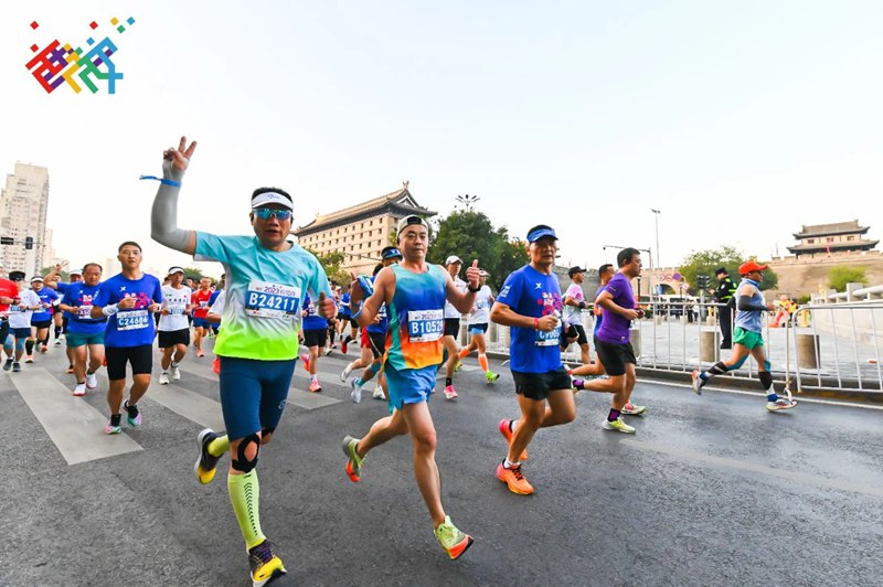 Maratona de Xi'an de 2023 teve 35.000 participantes