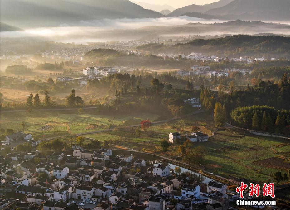 Galeria: cenário colorido de outono no condado de Yixian, leste da China