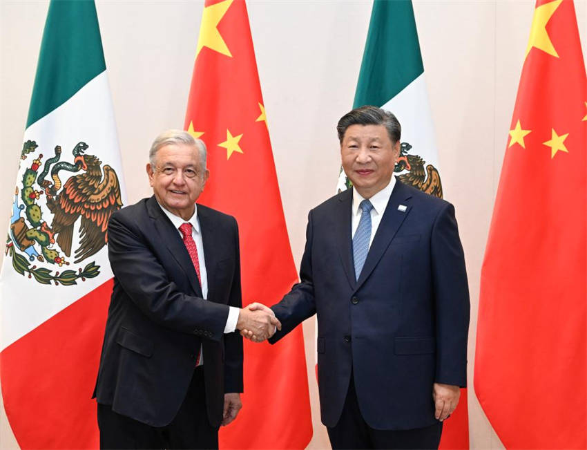 Xi Jinping pede expansão da cooperação China-México em finanças e veículos elétricos