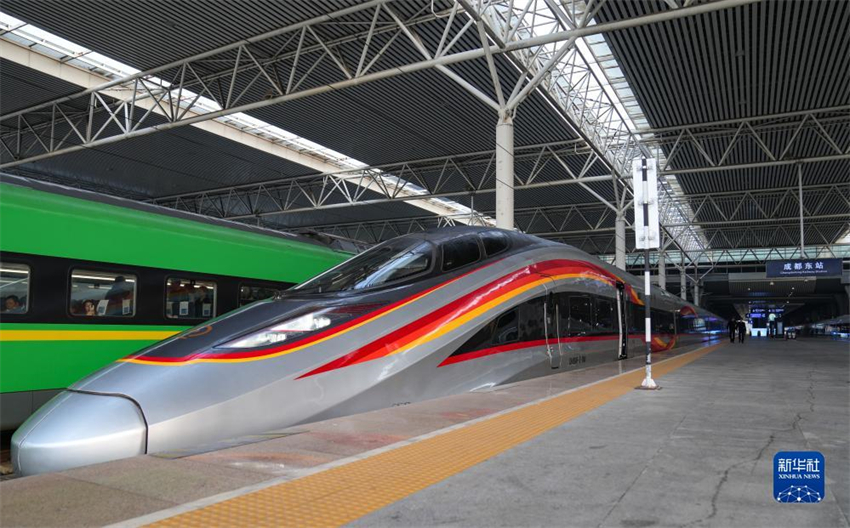 Ferrovia de alta velocidade Chengdu-Yibin entra em fase de teste operacional