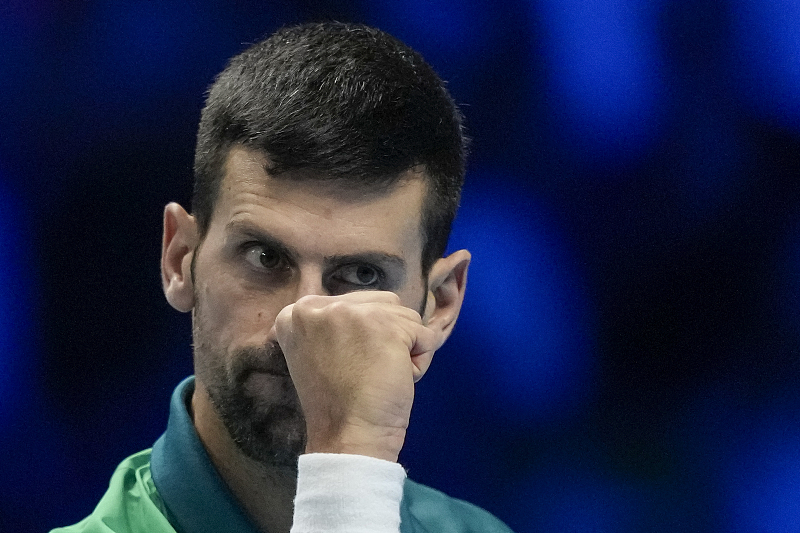 Djokovic conquista o 7º Finals quebrando novo recorde