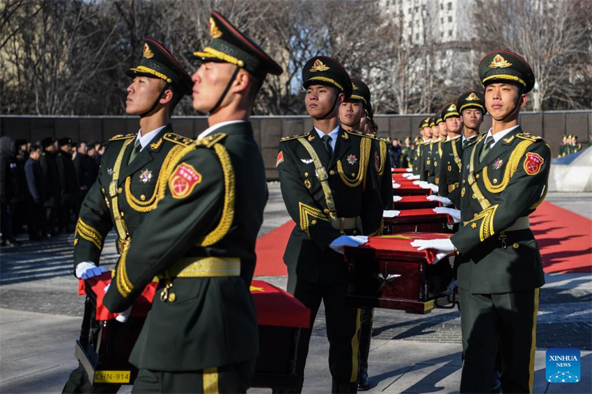 São enterrados em Shenyang restos mortais de soldados dos Voluntários do Povo Chinês retornados da República da Coreia