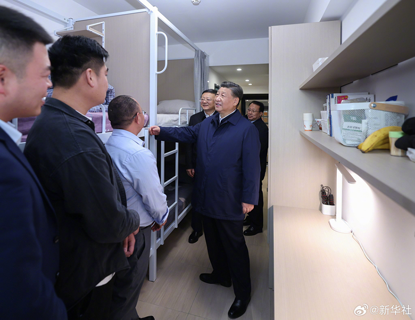 Xi Jinping faz visita de inspeção em Shanghai
