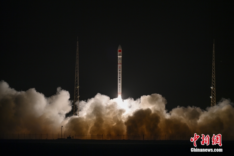 Foguete comercial chinês CERES-1 Y9 lança novos satélites