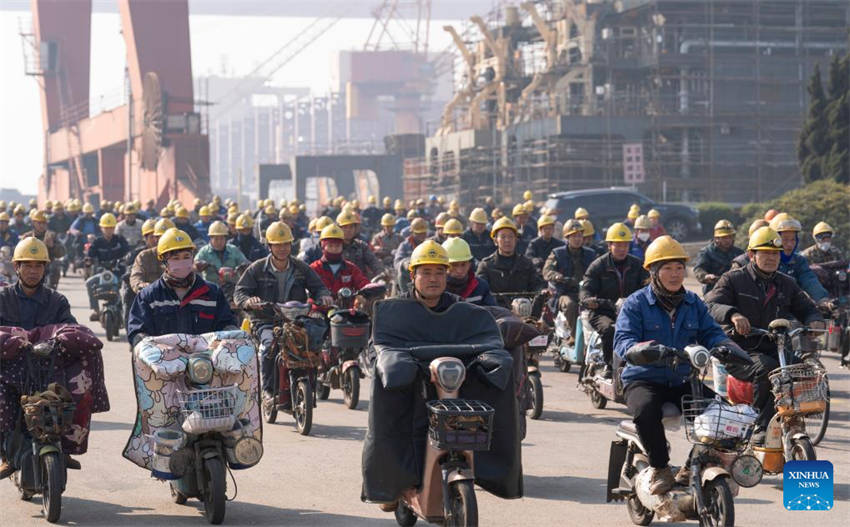 Empresa de construção naval em Jiangsu mantém liderança da China globalmente