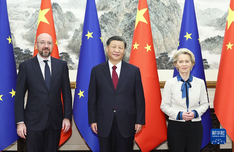 Xi Jinping pede reforço da confiança política mútua, do diálogo e da cooperação com a UE