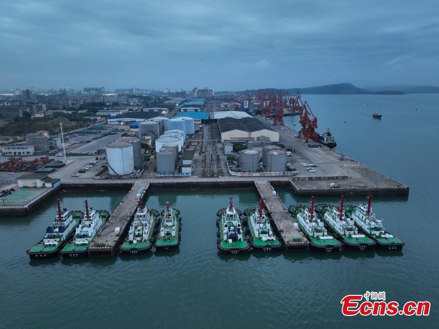 Ponto de partida da 'Trilha de Ho Chi Minh no Mar' transforma maior porto comercial em Guangxi