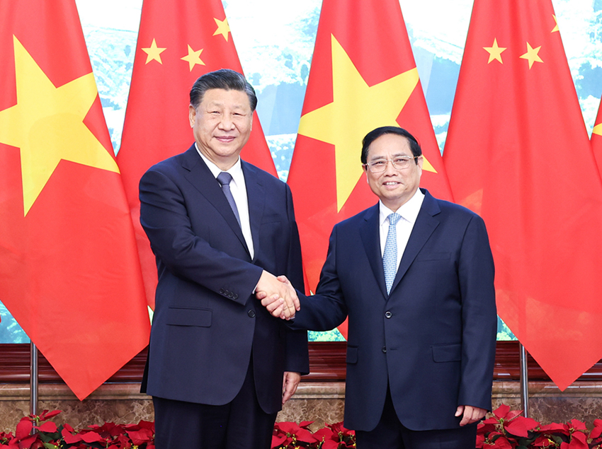 Xi Jinping se reúne com primeiro-ministro vietnamita