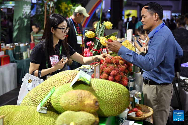 26ª Feira Internacional de Inverno de Produtos Agrícolas Tropicais da China é iniciada em Hainan