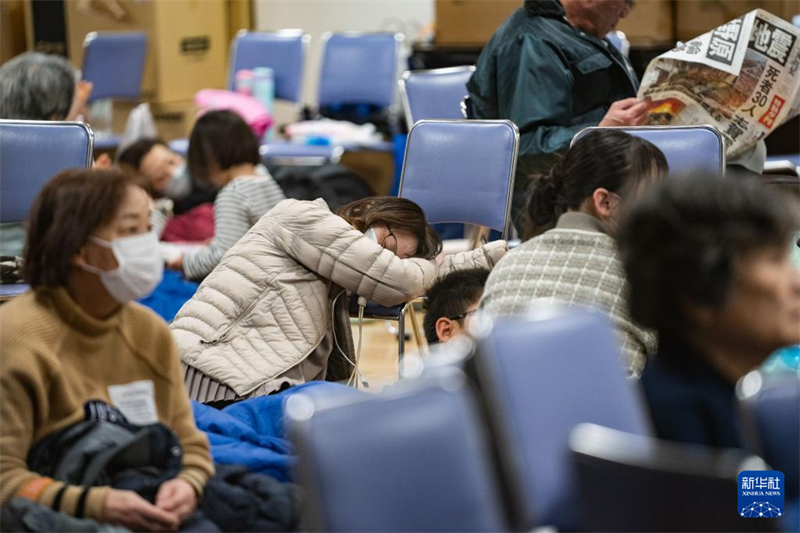 Japão: número de mortos em terremotos sobe para 64