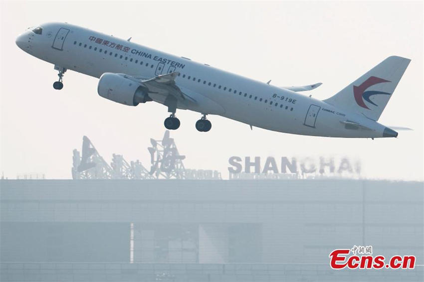 Quarta aeronave C919 da China realiza treinamento de voo no leste da China