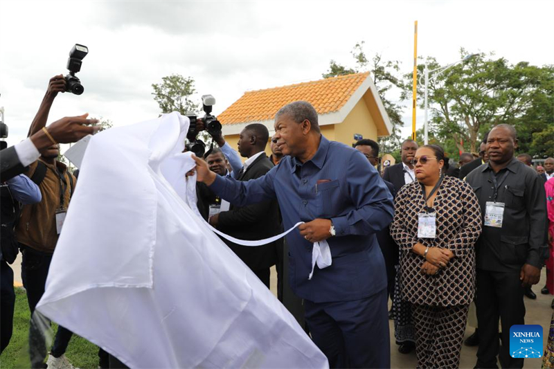 Centro de formação profissional doado pela China é inaugurado em Angola