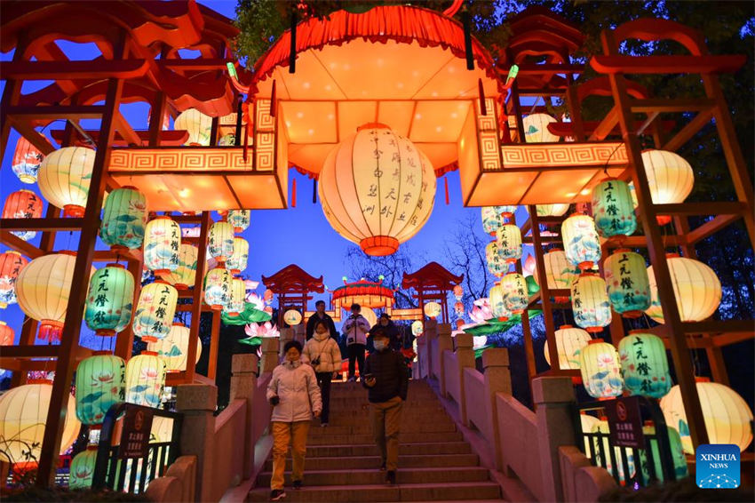 Celebrações para o próximo Ano Novo Lunar Chinês são realizadas em todo o país