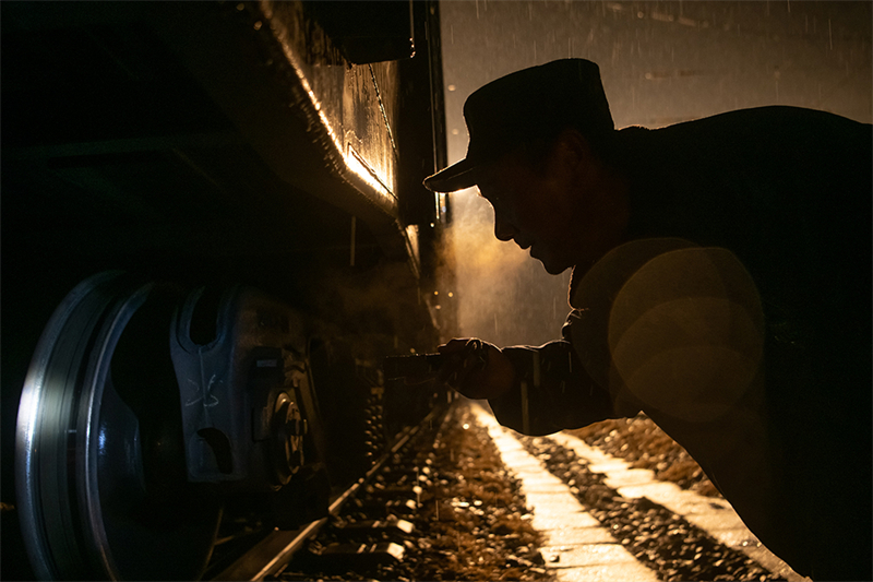 Oficina de manutenção ferroviária de Jiang'an prepara período do Festival da Primavera