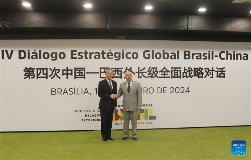 China e Brasil prometem fortalecer sinergia de estratégias de desenvolvimento e ampliar cooperação em campos emergentes