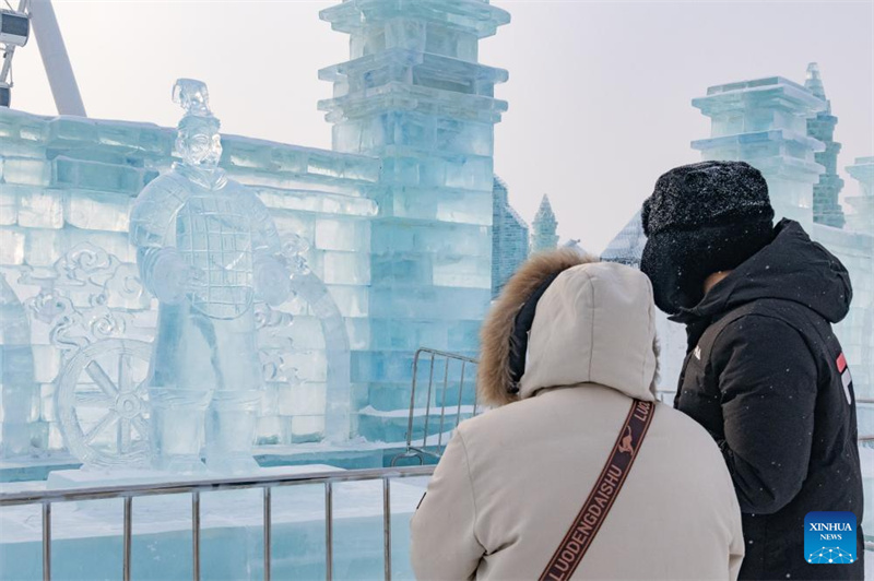 Nova atração em Harbin: escultura de gelo dos Soldados de Terracota
