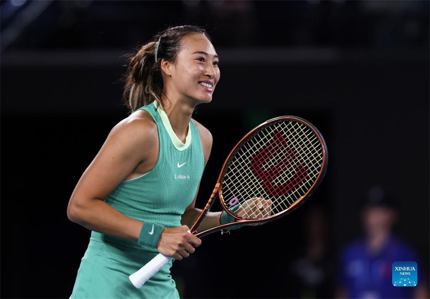 Zheng da China chega à semifinal do Grand Slam no Open da Austrália