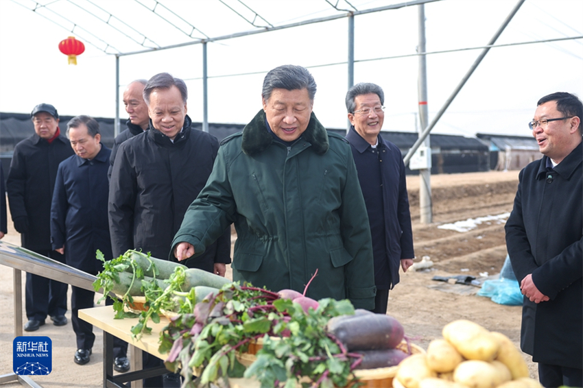 Cuidados constantes de Xi Jinping com pessoas afetadas por desastres