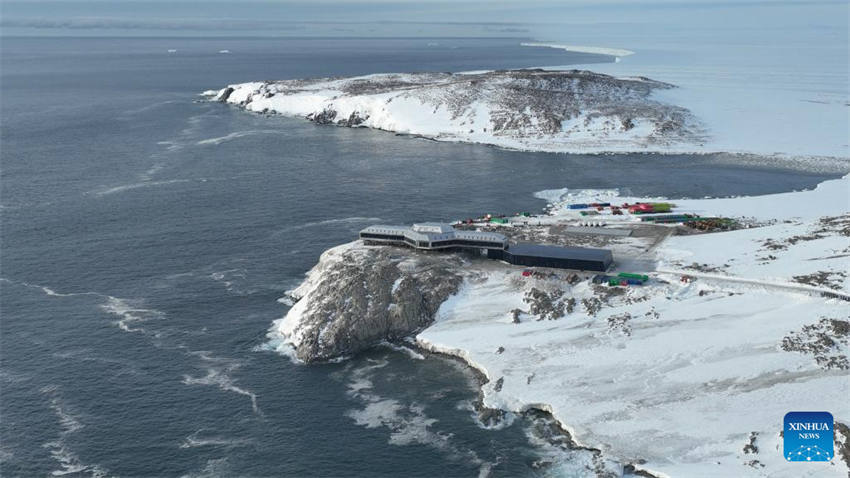 Estação chinesa de Qinling, na Antártida, inicia operação