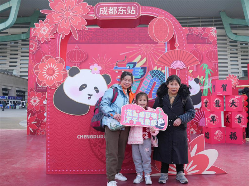 Chineses realizam celebrações para saudar Festa da Primavera
