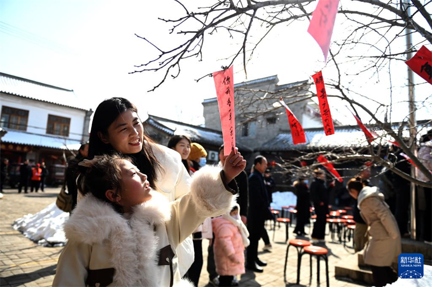 China a postos para celebrar Festival das Lanternas