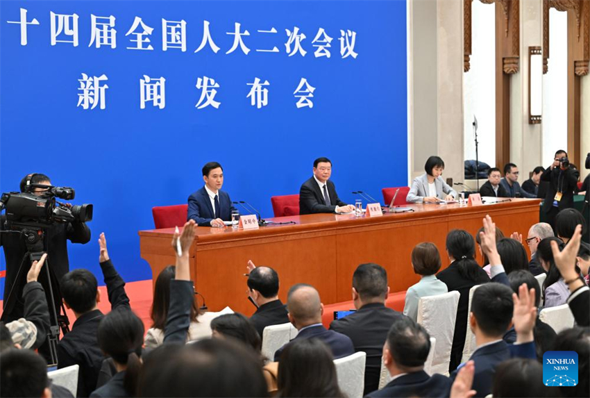 Legislatura nacional da China realiza entrevista coletiva antes da sessão anual