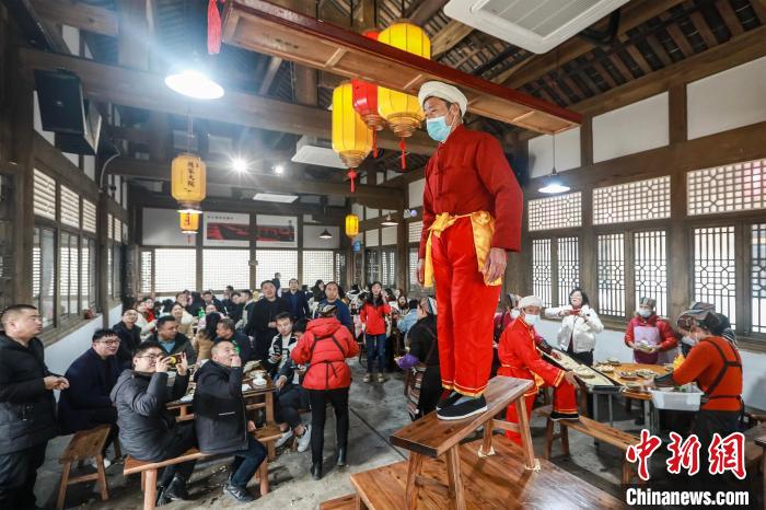 Sichuan: aldeias locais mantêm tradições culinárias distintas