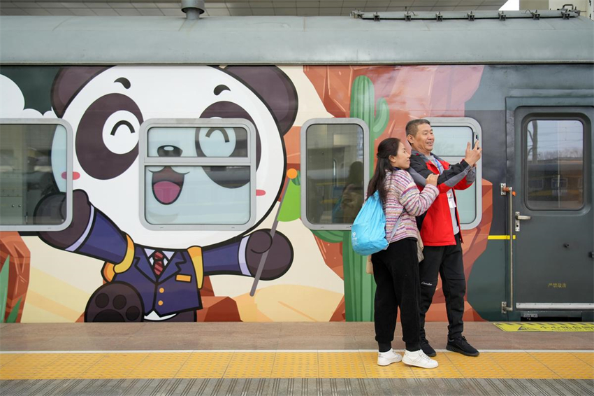 Yantai recebe primeiro comboio turístico especial de 2024