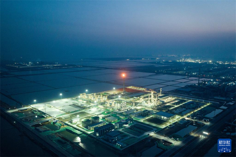 Mega projeto no Mar de Bohai, na China, inicia fornecimento de gás