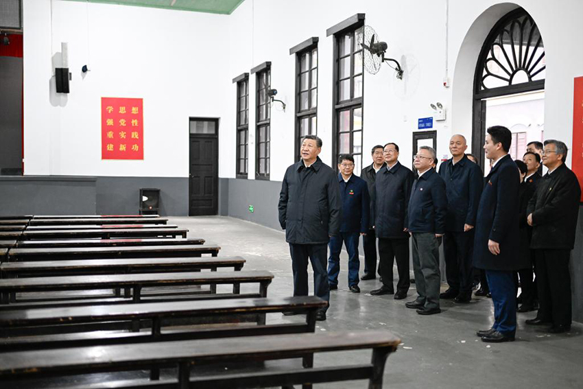 Xi Jinping inspeciona Changsha, na província central chinesa de Hunan