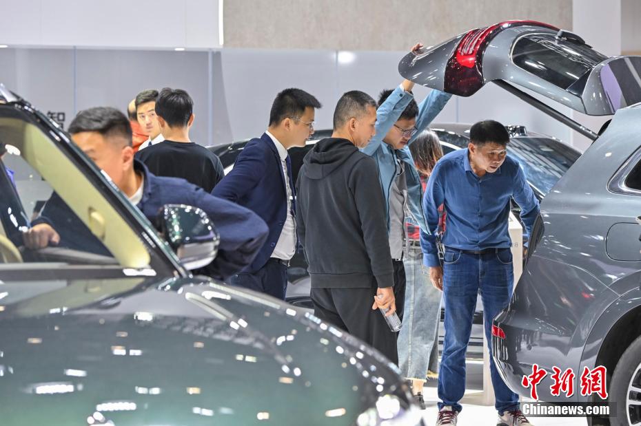Exposição Internacional de Automóveis de Hainan 2024 é inaugurada.