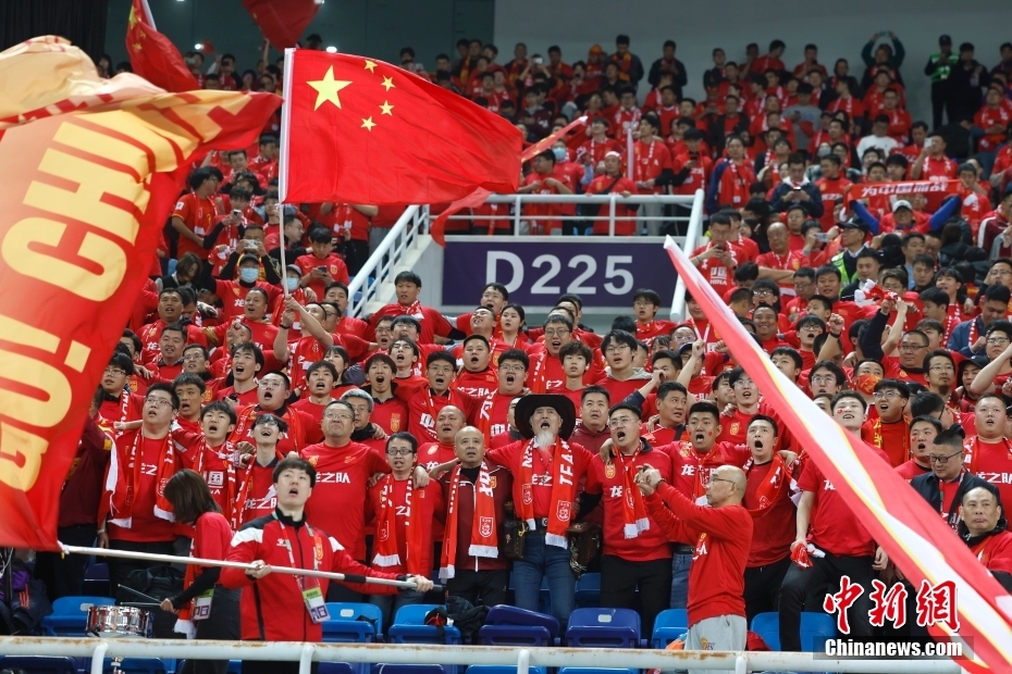 Eliminatórias da Copa do Mundo: China vence Singapura por 4-1