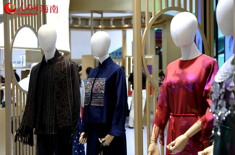 Marcas domésticas chinesas brilham na 4ª CICPE em Hainan
